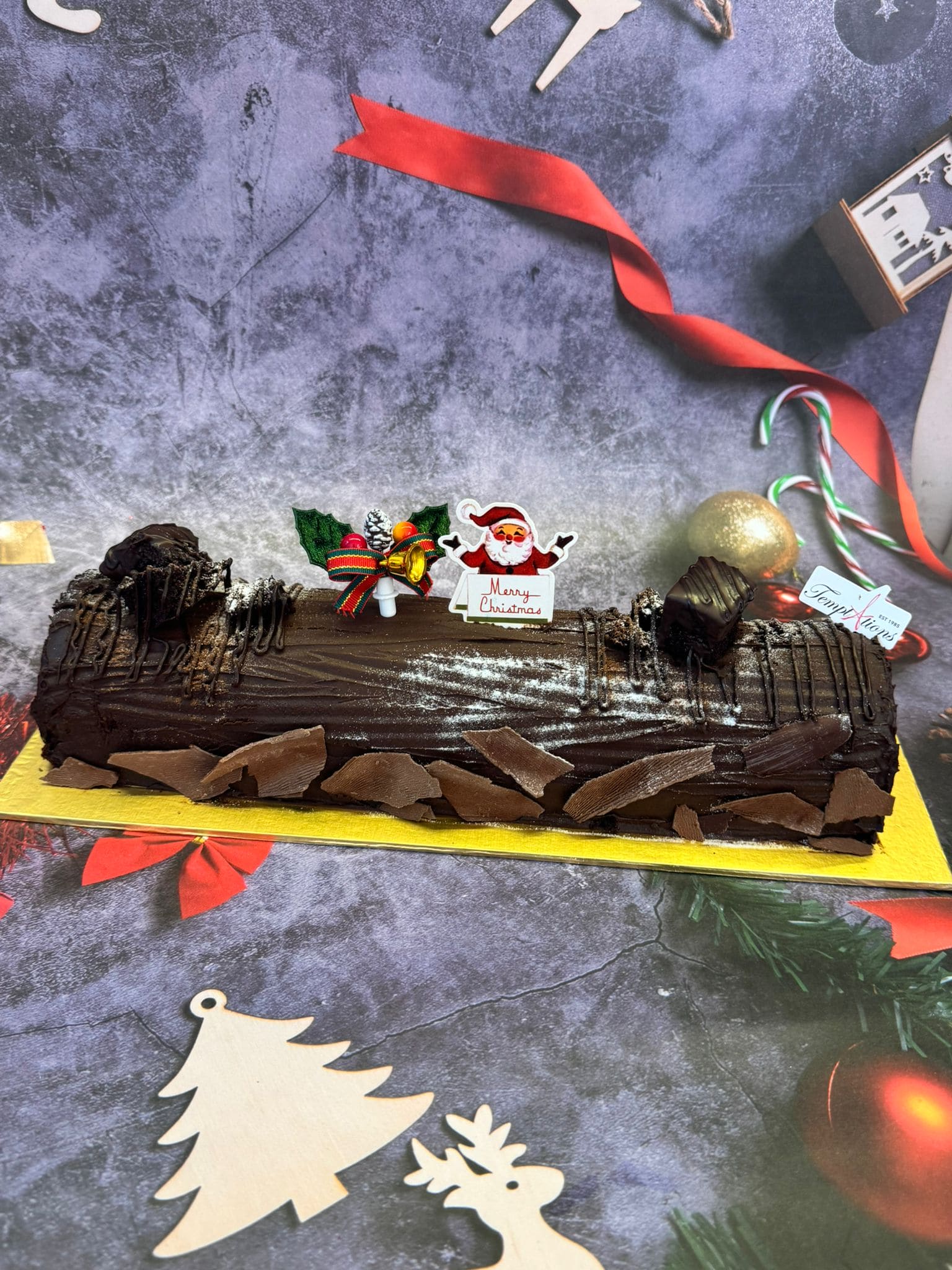 Signature Chocolate Étoile Logcake - Image 3