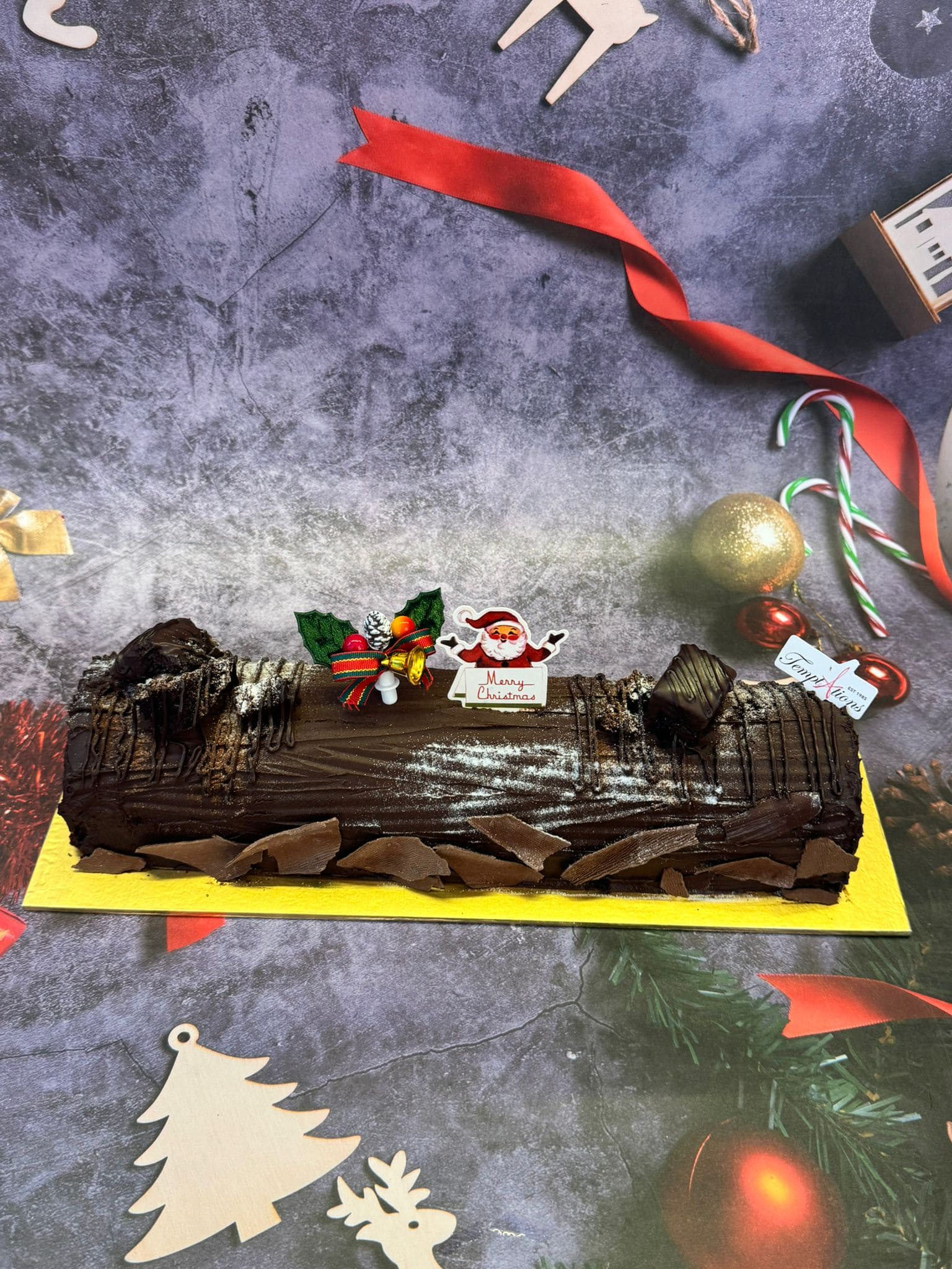 Signature Chocolate Étoile Logcake - Image 4