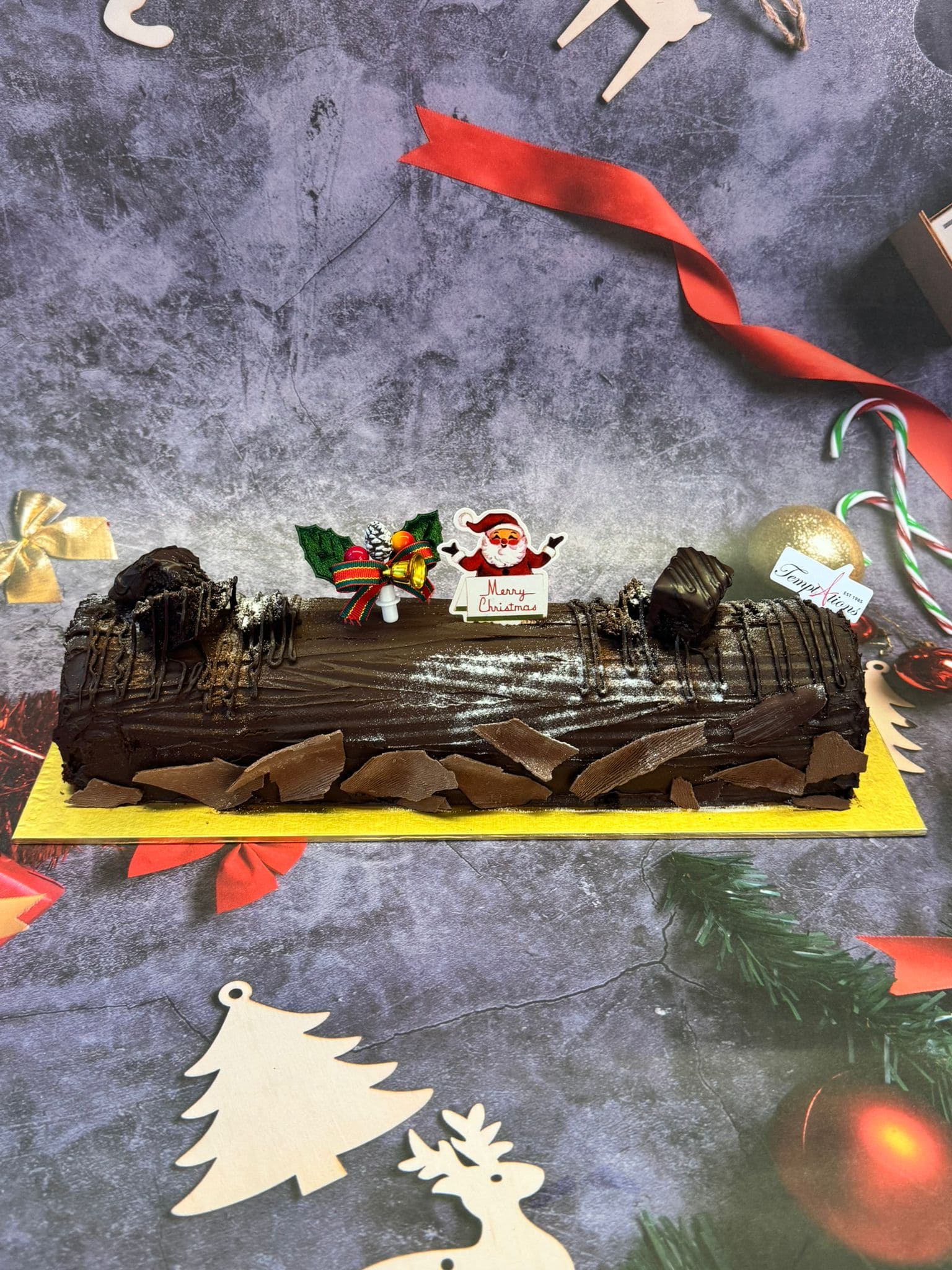 Signature Chocolate Étoile Logcake - Image 5