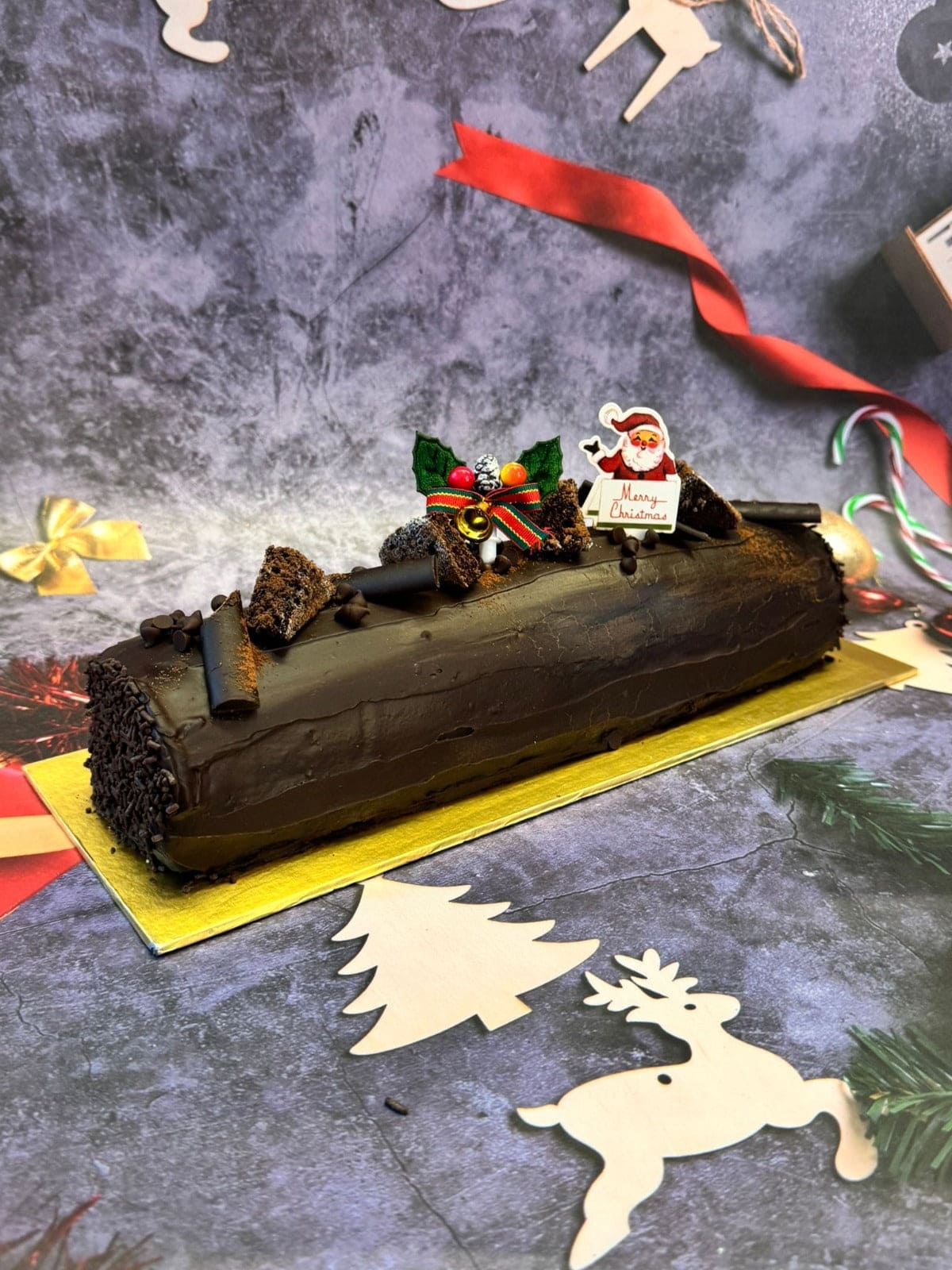 Double Chocolate Crunch Logcake - Image 6