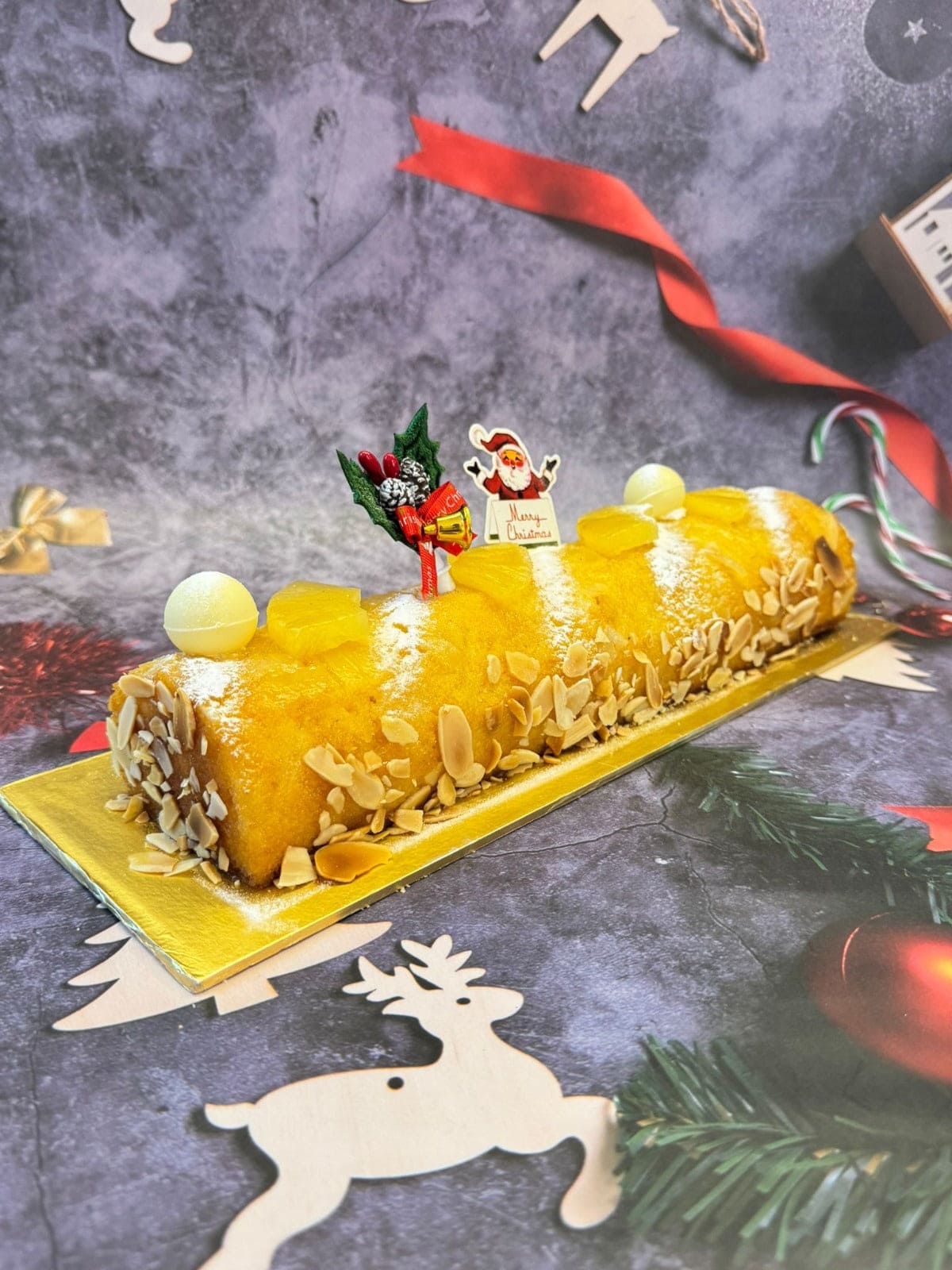 Pineapple with Almond Logcake - Image 5