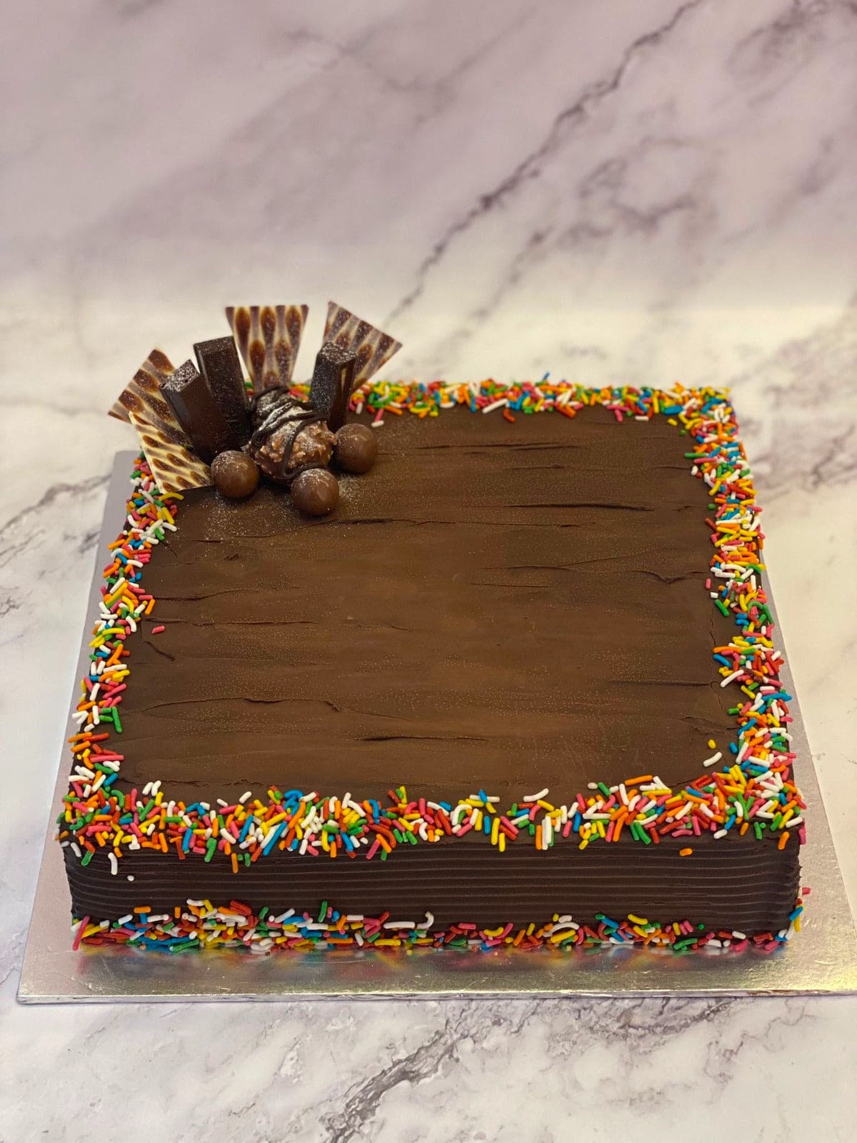 Rainbow Cake - Image 6